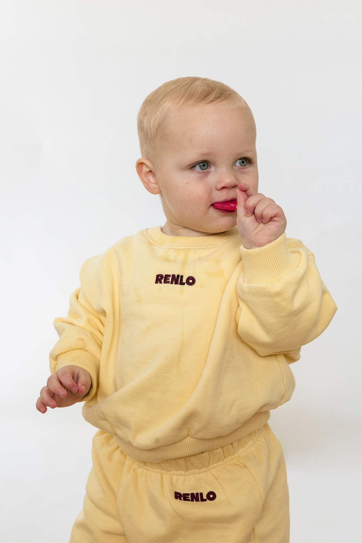 RUNNING ON SUGAR SWEATER